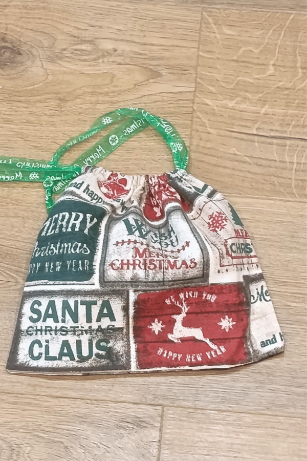 Sac à cadeau réutilisable en coton Taille S – L'emballage écoresponsable pour des fêtes sans gaspillage – Image 4