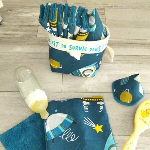 Cadeau naissance garçon : Kit de survie dans l'espace