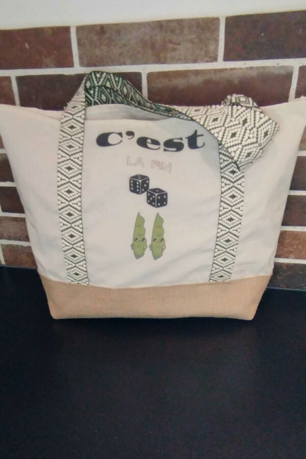 Le grand sac cabas fun pour le marché