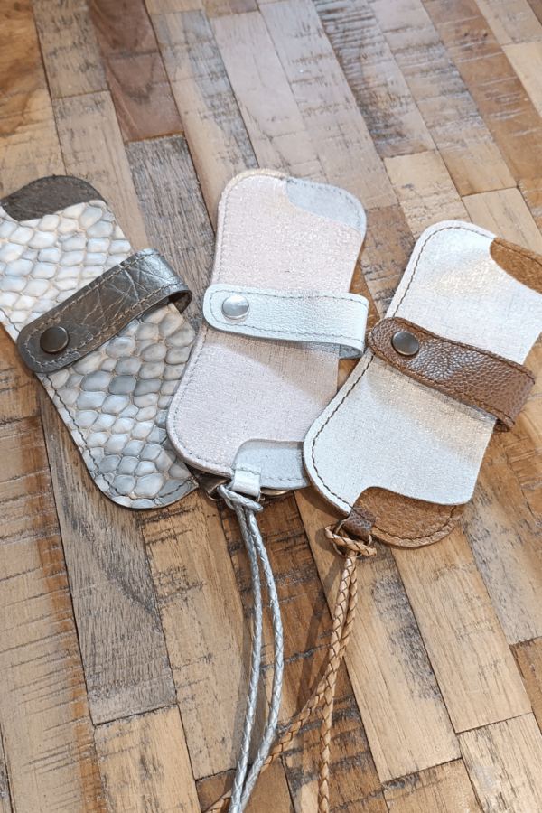 Étui à lunettes de vue en cuir – Avec cordon tressé pour un style élégant et pratique – Image 2