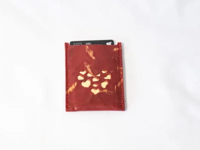 Porte-carte coeurs bordeaux-Pau de Cuir-Pau-Maroquinerie artisanale