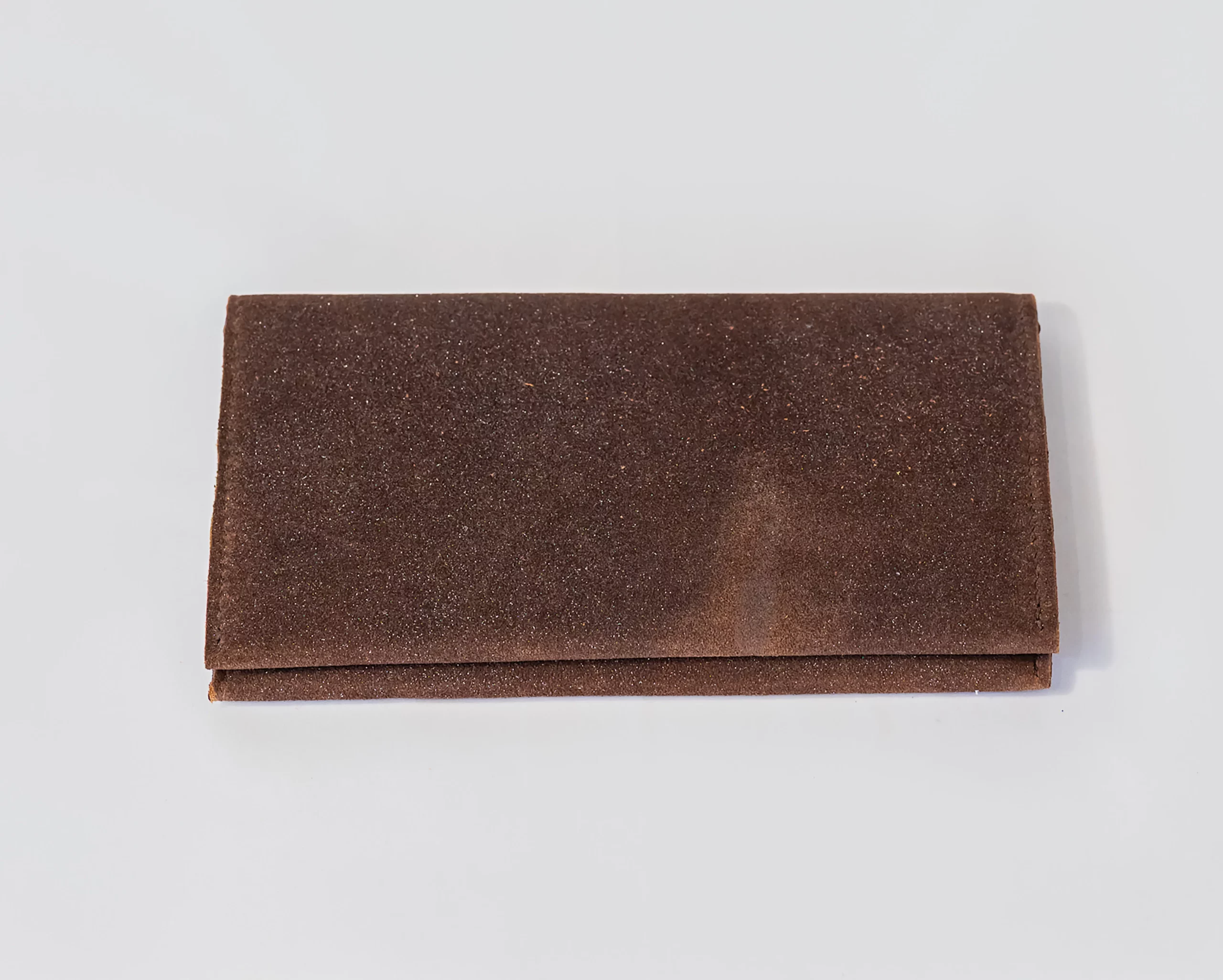 Porte-chéquier brun pailleté- Pau de Cuir-Pau-Maroquinerie artisanale