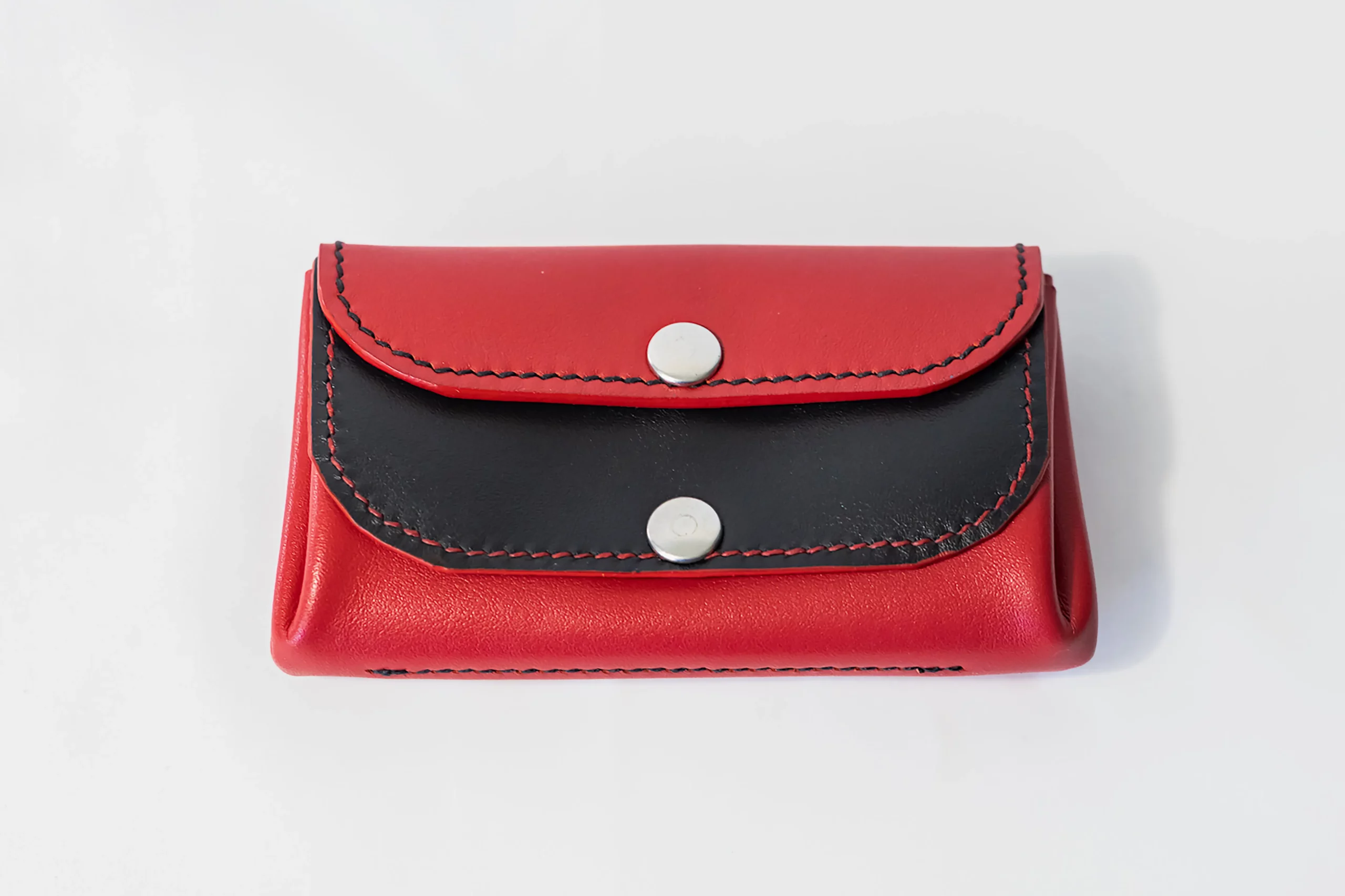 Porte-monnaie Le p'tit sucré rouge et noir-Pau de Cuir-Pau-Maroquinerie artisanale